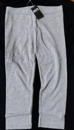 新品　未使用　日本製　靴下屋　タビオ　レギンス　　7分丈？　М〜Ｌサイズ