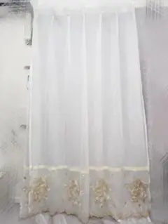 ベルーナ　ローズ刺繍　レースカーテン　100×200