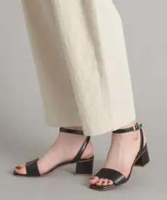 ODETTE E ODILE ブロックヒールサンダル