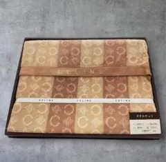 セリーヌ　マカダム柄　タオルケット