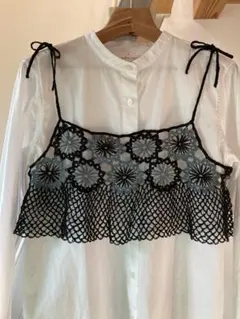 レース編み花モチーフビスチェ ブラック・ブルー キャミソール