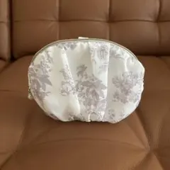 ナイロンポーチ