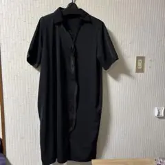 ポリエステル100%真っ黒の襟付き半袖ワンピース(新品未使用)