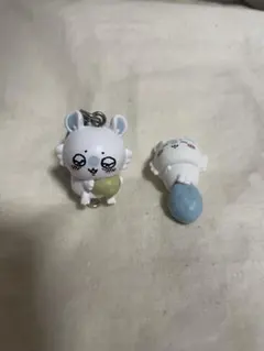 ちいかわ　モモンガ　カプセルトイ2点