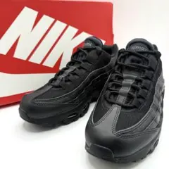 【極美品✨】ナイキ エアマックス95 エッセンシャル トリプルブラック 24cm