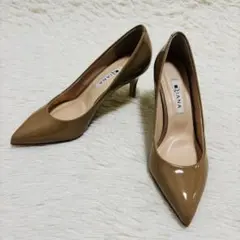 2025年最新】ダイアナ 靴 22.5の人気アイテム - メルカリ