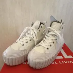 DIESEL ホワイト ハイカットスニーカー