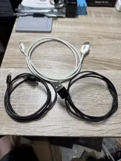⭐️中古品⭐️Amazon Lightningケーブル 3本セット 0.9m