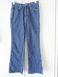 Item thumbnail for item 0809ad6c-dca1-447f-beee-2a5fecd51a32