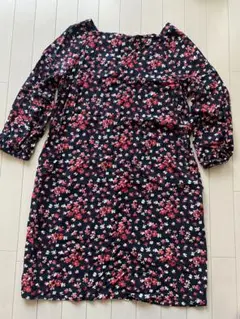 ＧＡＰ 花柄 スクエアネック 七分袖 膝たけ ワンピース