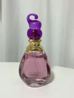 スルタン　香水　フェアリーローズ