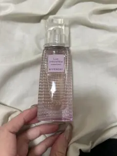 Givenchyリヴ イレジスティブル ブロッサム クラッシュ75ml - メルカリ