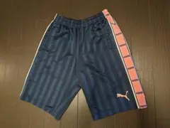 美品　プーマ　ハーフパンツ　紺×ピンク　М