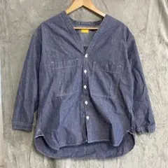 【L980】 NATURAL LAUNDRY ノーカラーダンガリーシャツ L 青のサムネイル