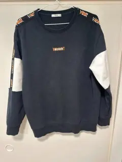 hotwind XL スウェット 黒×白 袖ロゴ VALIANT