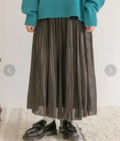 ITEMS URBANRESEARCH シャイニープリーツスカート　BLK