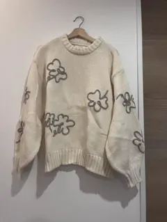 値下げ中レディースニット アイボリー