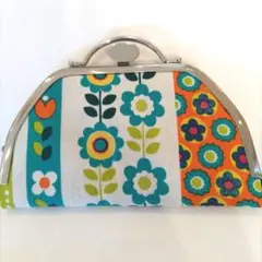 ハンドメイド　レトロ花柄　がま口財布