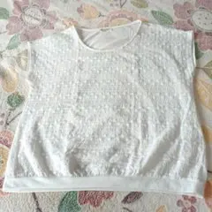 レディース　トップス　オフホワイトノースリーブ　L　ホワイト