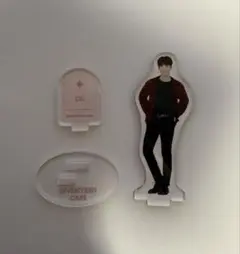 ドギョム　SEVENTEEN DK アクリルスタンド