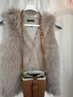 ベージュ ファー ベスト ギャル バック付き