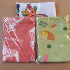 オリジナルブランケット３枚セット　【 もち吉２枚　ポスティーズ１枚 】