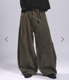JHYQ Leopard Fade Baggy Jeans - メルカリ