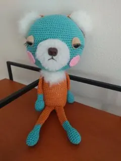 あみぐるみ 青とオレンジの動物　くま(⁠*⁠￣⁠(⁠エ⁠)⁠￣⁠*⁠)