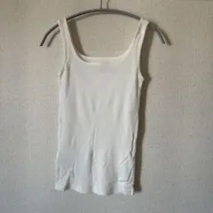 ホワイト タンクトップ