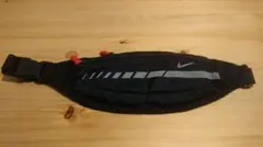 Nike ボディバッグ ブラック