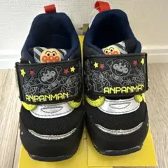 新品未使用　アンパンマン　ムーンスター