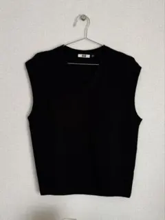 ユニクロU プレミアムラムVネックベスト ウールベスト ニットベスト