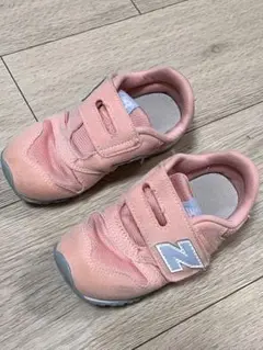 ⭐️値下げ　New Balance 372 キッズシューズ ピンク　16.5