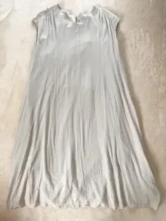 ノースリーブ ロングワンピース ベージュ　L