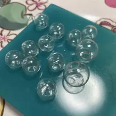 ガラス玉とパーツセット