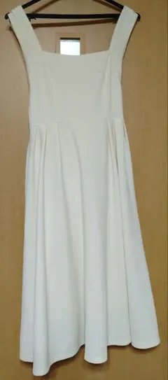 Dazy アイボリー スリーブレスワンピース XS