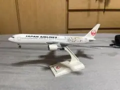 1/200 日本航空 Boeing 767-300 ドラえもんジェット 箱無し 日本航空】飛行機模型 1:200 ドラえもんジェット ボーイング767-300