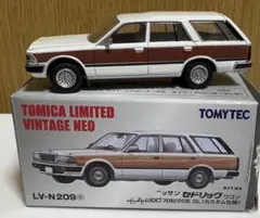 トミカリミテッドヴィンテージネオ 日産 セドリック ワゴン カスタム仕様