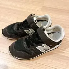 New Balanceスニーカー373
