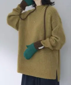 Item thumbnail for item c6ab9b65-8394-41e7-83a9-1e7eff4ede9b