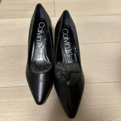 【新品未使用】Calvin Klein パンプスのサムネイル