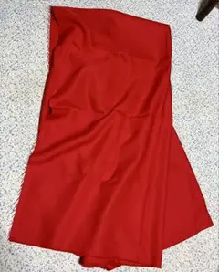 赤色の生地 155cm×140cm
