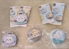 ちいかわ くら寿司　磁石（モモンガ＆鎧さん、あのこ）バッジ（ラッコ、あのこ）