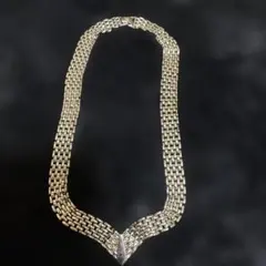 Item thumbnail for item 8e2ce651-0ce6-4960-8385-03ce74e3d467