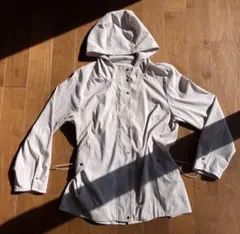 1/31まで処分SALE早い者勝ち+°軽い運動したいときに軽量パーカー