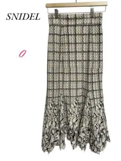 SNIDEL【美品】フリルスカート　レース　チェック柄　ボトムス　0