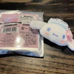 サンリオキャラクターズ　シークレットヘアクリップ　ホワイトフリル　シナモロール