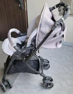 Combi 折りたたみ式ベビーカー グレー/マルチカラー　スゴカルα
