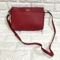 【美品】kate spade レザー ショルダーバッグ 赤 サフィアーノ 牛革