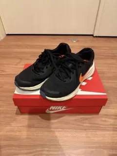 Nike ランニングシューズ ブラック/オレンジ
